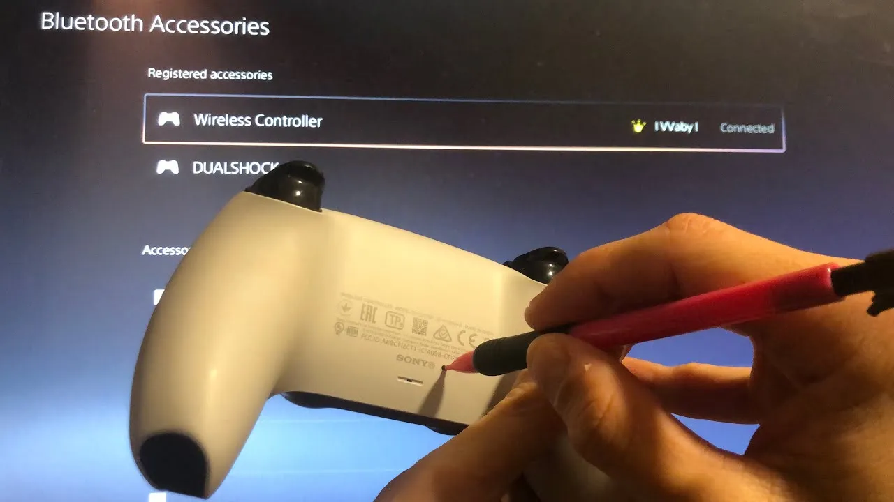 How-to-Reset-a-PS5-Controller
